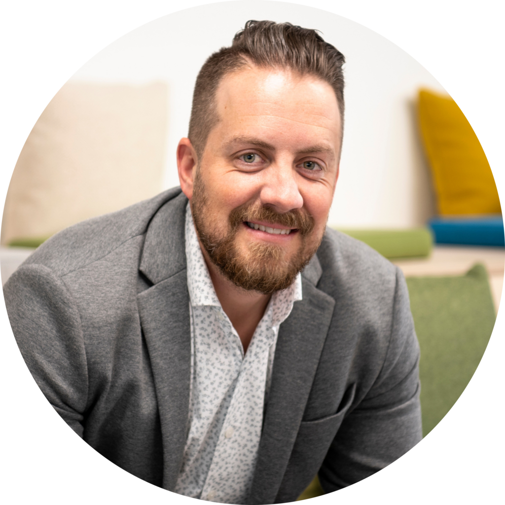 Mike Buckner Headshot